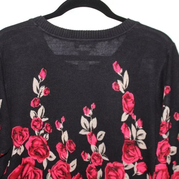 Rebecca Malone Woman Red and Tan Roses on a Black Crew Neck Sweater - Picture 14 of 14